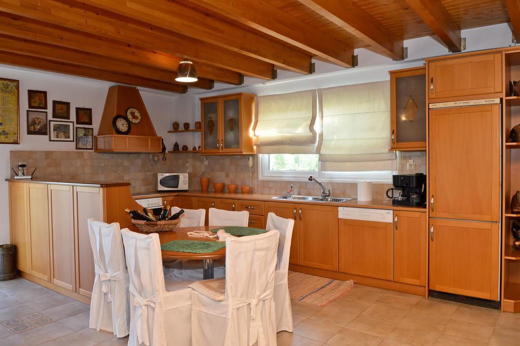 Dimeon Villa Kato Achaia Oda fotoğraf